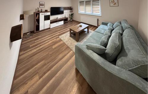 Velika Pisanica House | Amazing Home In Velika Pisanica
