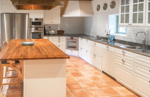 Vastra Nashulta House | Amazing home in Vstra Nshulta with 5 Bedrooms, Sauna and WiFi