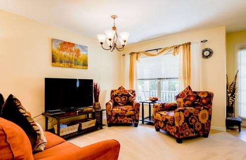 Lake Wilson Preserve House | Amazing home. South facing pool overlooking conservation and woodland