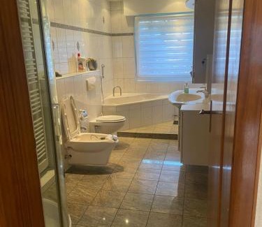 Ensen Apartment | Amazing House near Köln Messe and Airport