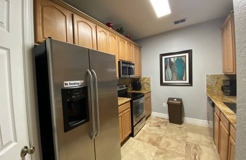 Orlando Condo | Amazing in Best Location. Heated Pool. Universal, 1 mile to Convention Center
