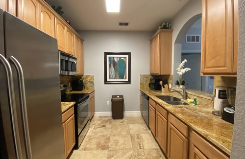 Orlando Condo | Amazing in Best Location. Heated Pool. Universal, 1 mile to Convention Center