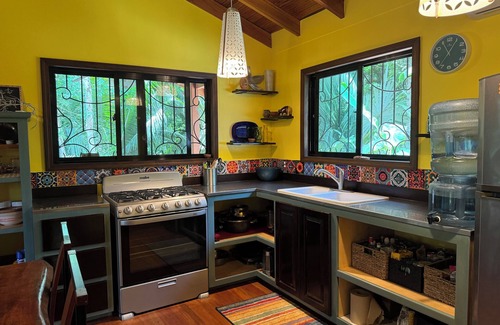 Bullet Tree Falls House | Amazing Jungle Retreat Close to San Ignacio
