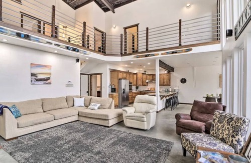 Porum House | Amazing lake front property