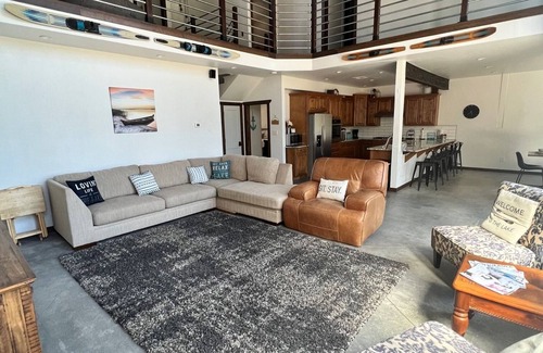 Porum House | Amazing lake front property