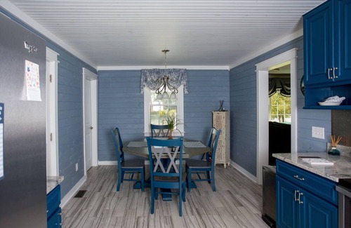 Columbia House | Amazing lake house on Lake Murray, Columbia w/private dock, outdoor kitchen.