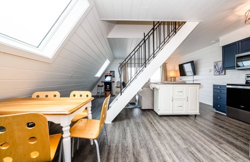 Stevensville House | Amazing Lake Michigan Views: Completely Remodeled and Steps from Lake Michigan!