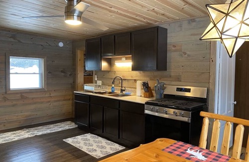Grand Marais House | Amazing Lake Superior view from Ridge Road w/2 car heated garage, pet friendly