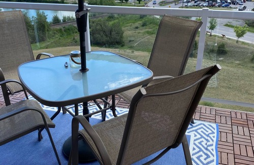 East Kootenay Condo | Amazing lake view, steps to Kinsmen Beach & Invermere restaurants & amenities!