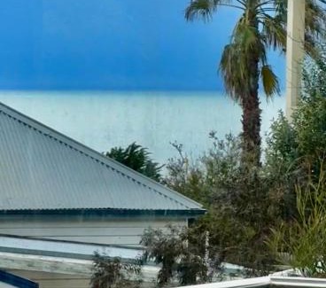 Mornington House | AMAZING location! 1 min stroll to Beach & Sea Views!