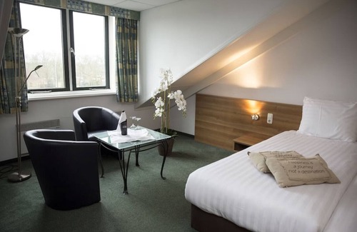 Heerenveen Hotel | Amazing location | close to Scenic Outdoors, Local Sites & Attractions
