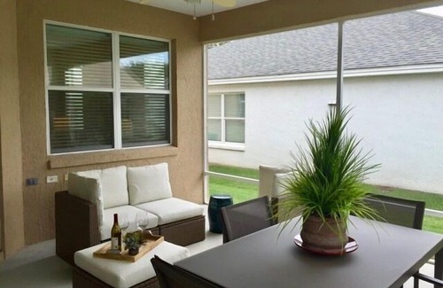 Virginia Trace House | Amazing Location! Close To Lake Sumter Landing! 3Bdrm Villa W/Golf Cart & BBQ