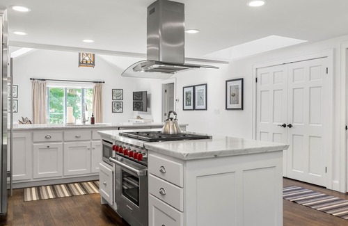 Andover House | Amazing Location, Downtown Charmer 5 Bedrooms, First Floor Master Suite