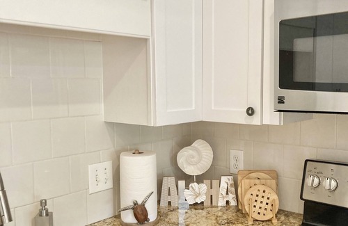 Kahuku Condo | *AMAZING LOCATION* Turtle Bay