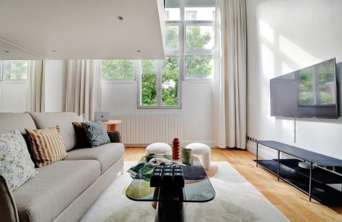 Passy Apartment | Amazing Loft 2BR - Eiffel Tower