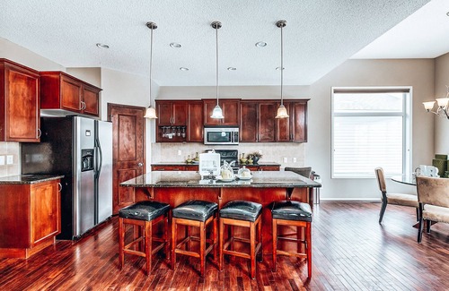 Royal Oak House | AMAZING LUXURIOUS HOME IN ROYAL OAK