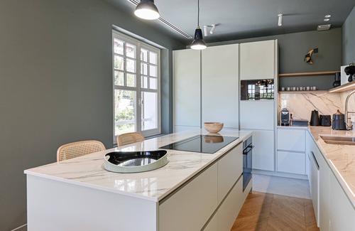 Villers-sur-Mer Villa | Amazing Luxury Villa with Padel, Pool, Jacuzzi. Near Deauville - Villa des Rêves