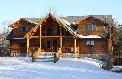 Mammoth Cave House | Amazing luxury lodge experience. Hiking and Horseback riding Heaven