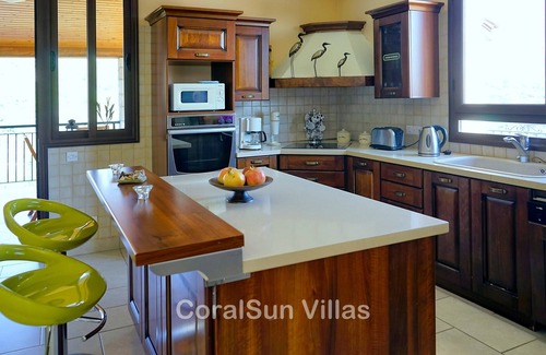 Argaka Villa | Amazing Luxury Villa, Enormous Heated Pool Jacuzzi, Gym, Games Room In Paphos,
