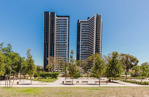 Palma-Palmilla Apartment | Amazing Martiricos - La Roca 2BR w/Washer, nr Food, by Blueground