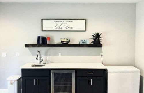 Six Mile House | Amazing Mid Lake Keowee Location and Cove.