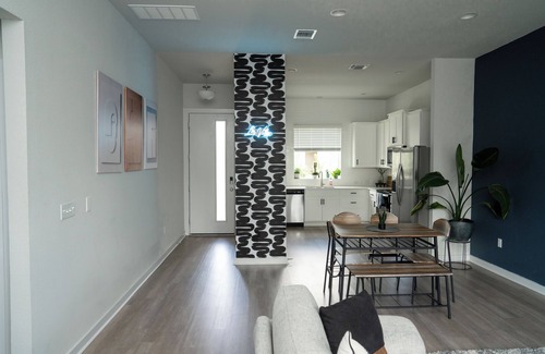 McNeil House | Amazing Modern Pool Home Minutes to Major Hospitals & Tech Ridge