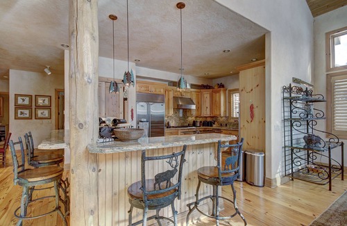 Christie Heights House | Amazing Mountain Home! Excellent Location. Early checkin.