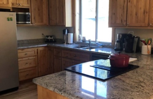 Crescent House | Amazing Mountain Retreat within 10 miles of Ski Resort, Lakes, and Streams