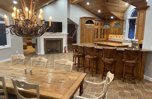 Windham House | Amazing Mountain View’s from every room! Hot Tub/3 Fire pits & Game Rm