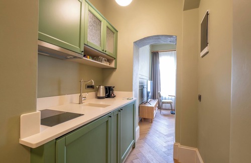 Galata Apartment | Amazing Newly Decorated 1 Bedroom Apt in Galata