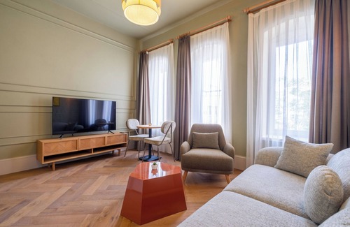 Galata Apartment | Amazing Newly Decorated 1 Bedroom Apt in Galata