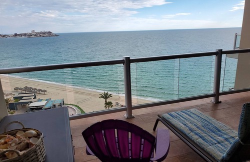 Puerto Penasco Condo | AMAZING Ocean Front Condo~ with 2 KING Bedrooms & Bonus Bunkroom! sleeps up to 7