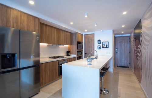 Las Glorias Condo | Amazing OCEAN VIEW, BEACHFRONT Access, Stunning POOL - This is the place!