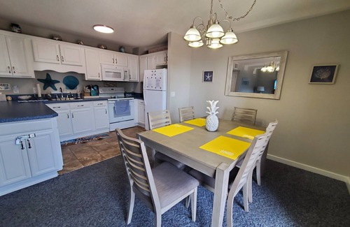 Myrtle Beach Condo | ^Amazing Ocean View, Super Clean w/Towels/Linen,1G WIFI @ Myrtle Beach Resort
