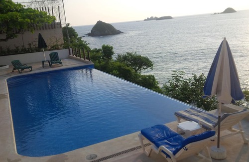 Ixtapa Apartment | Amazing Ocean View with Beach Access