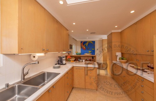 Carpinteria House | Amazing Ocean Views from Every Room