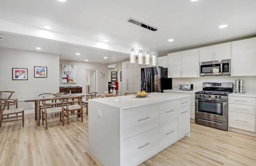 Sawmill Area House | Amazing Old Town Getawaynnnn