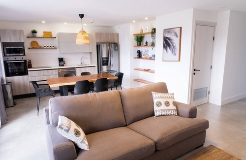 Las Escobas del Venado Apartment | Amazing Blue Venao, Unique & Cozy 2BR Condo — 3 min from the beach!