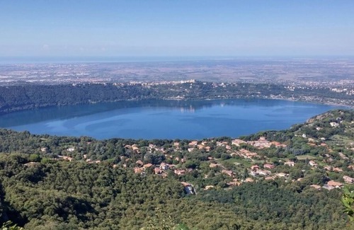 Rocca di Papa Villa | AMAZING PANORAMIC VILLA OVERLOOKING THE LAKE