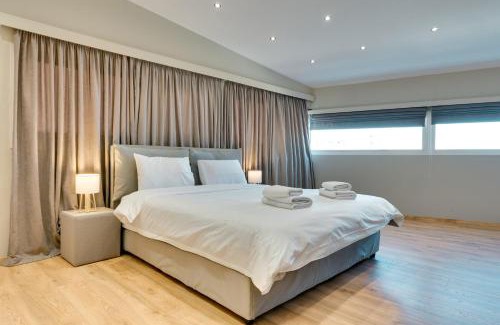 Alimos Apartment | AMAZING PENTHOUSE FOR SIX person