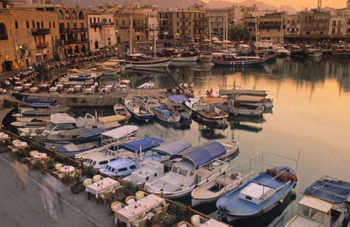 Gastria House | Amazing Pool View 1 Bedroom Unit
