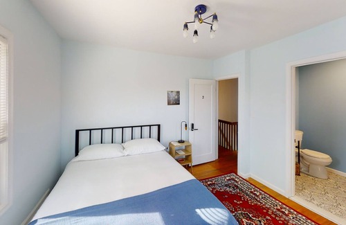 Greeley Bed & Breakfast | Amazing Property in the Woods and 20 Acre Land with Fully Renovated Rooms!