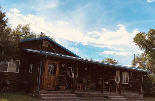 Big Timber House | Amazing property & location- abt 60 acres on Yellowstone River! 4 bedroom,2 bath