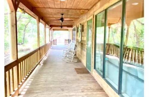 Prairie Lea House | Amazing River House on private 20 acres!