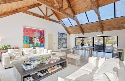 Sagaponack House | Amazing Sagaponack Estate Minutes to Gibson Beach and Wolffer Estate.