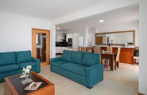 Monte Villa | Amazing sea views over Funchal | Atlantic Sunrise