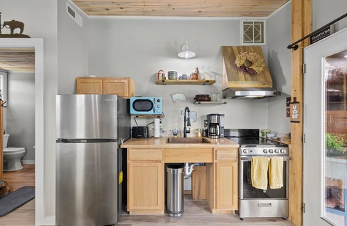 Bon Aqua Other | Amazing setting in the country!