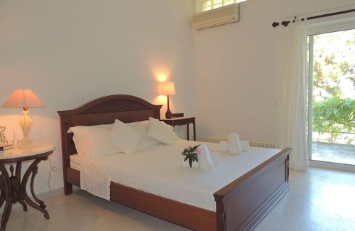 Thasos Town Villa | Amazing, Spacious Villa with Air Conditioning and Sea Views!