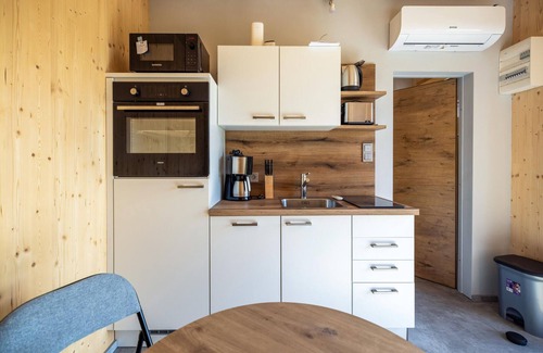 Hannersdorf House | Amazing (sta)caravan in Hannersdorf