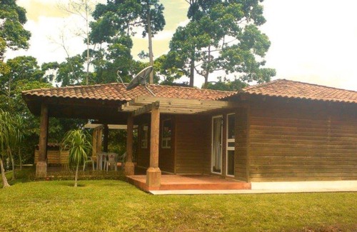 Puerto Barrios House | Amazing Three Bedroom Home in Amatique Bay AB001